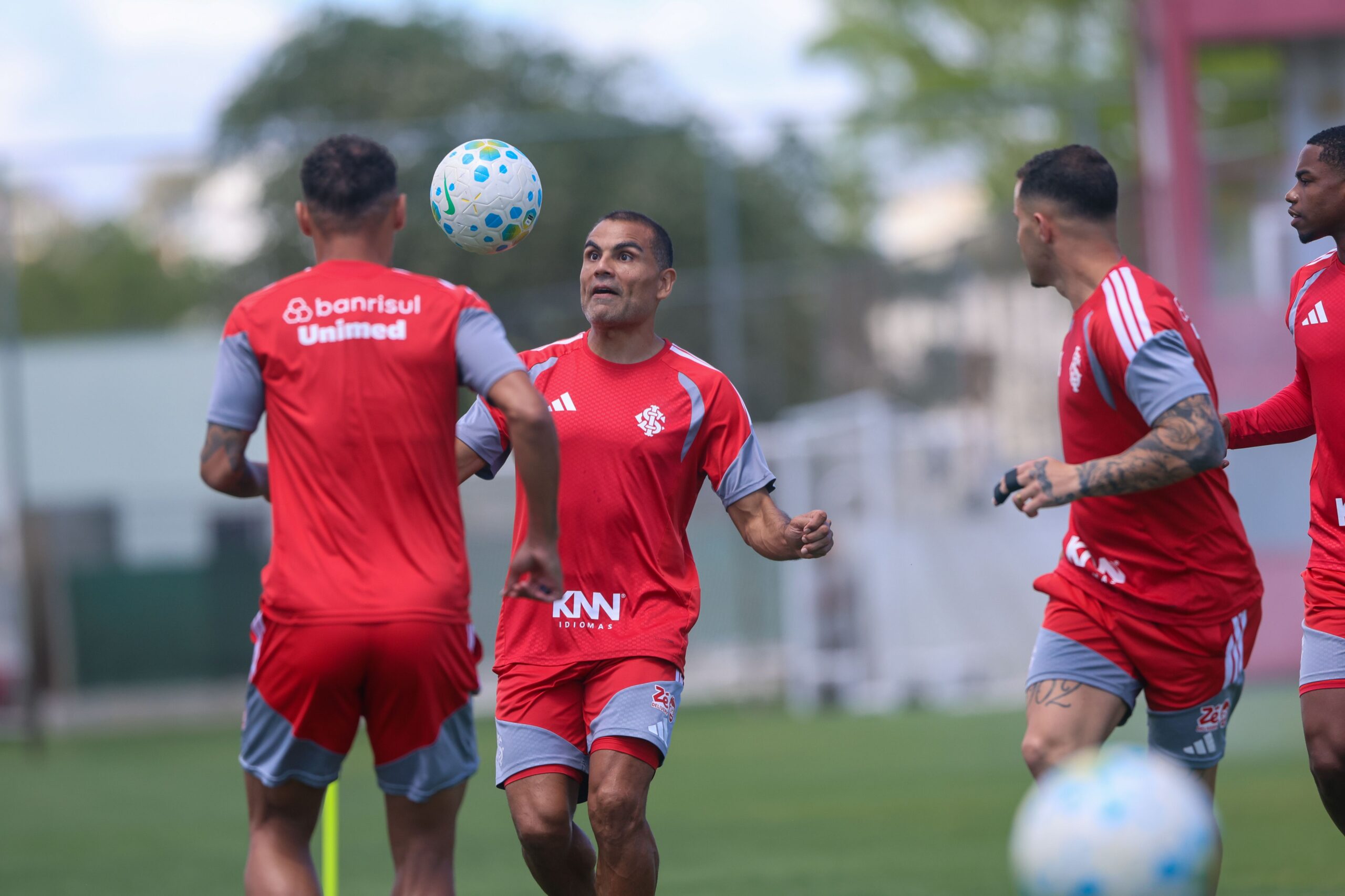 Inter terá cinco opções de volta contra o Fluminense no Maracanã