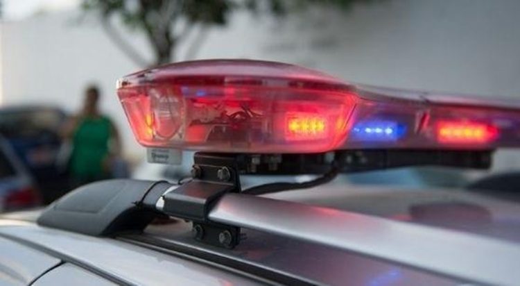 Homem é preso em Cuiabá após ser flagrado estrangulando mulher dentro de casa
