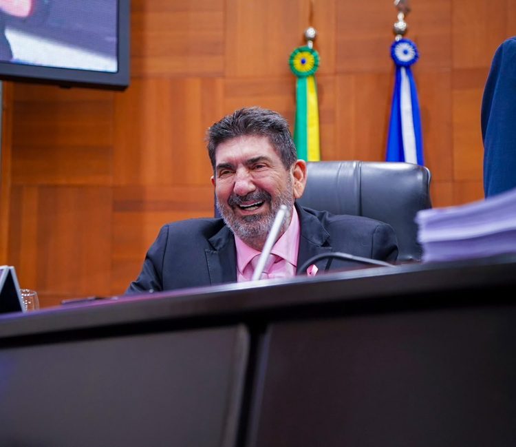 ALMT aprova apoio psicológico a famílias enlutadas por suicídio
