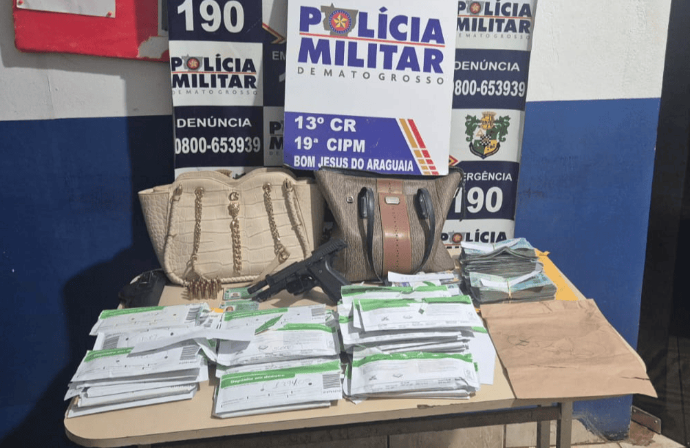 Casal é preso com R$ 283 mil e pistola roubada durante abordagem em MT