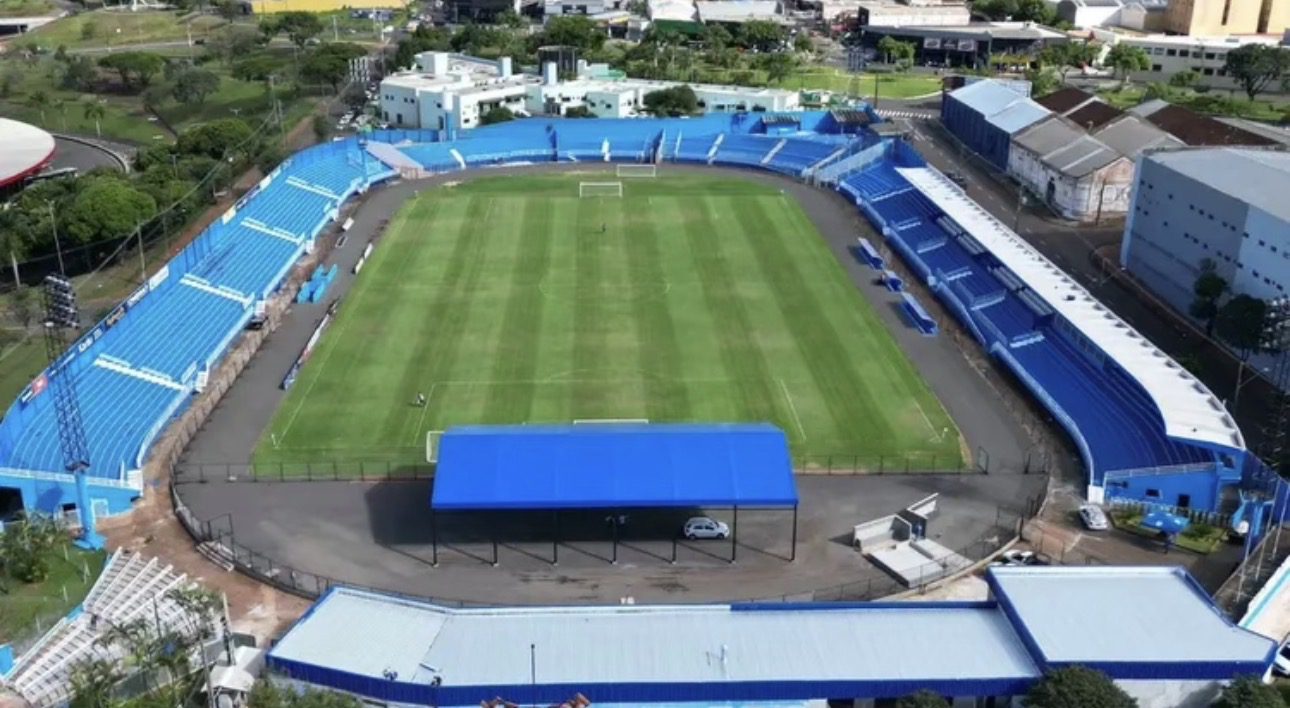 Cuiabá enfrenta o Londrina em busca de reação para seguir na disputa pelo acesso